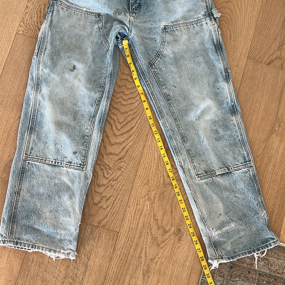 Distressed vintage Carhartt jeans - Picture 10 of 13